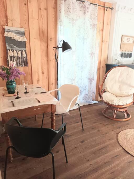 Charmant Studio Avec Jardin A La Campagne Sur Le Chemin De Saint Jacques De Compostelle Διαμέρισμα Lauzerte Εξωτερικό φωτογραφία
