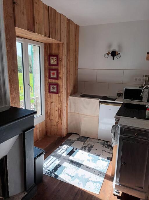 Charmant Studio Avec Jardin A La Campagne Sur Le Chemin De Saint Jacques De Compostelle Διαμέρισμα Lauzerte Εξωτερικό φωτογραφία